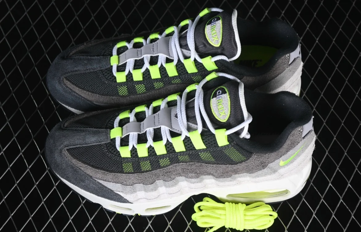 Nike Air Max 95 HM4738-001 - Image 5